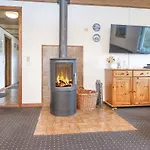 10 Person In Harboore-by Traum * Harboør