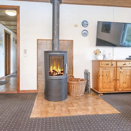 10 Person In Harboore-by Traum * Harboør